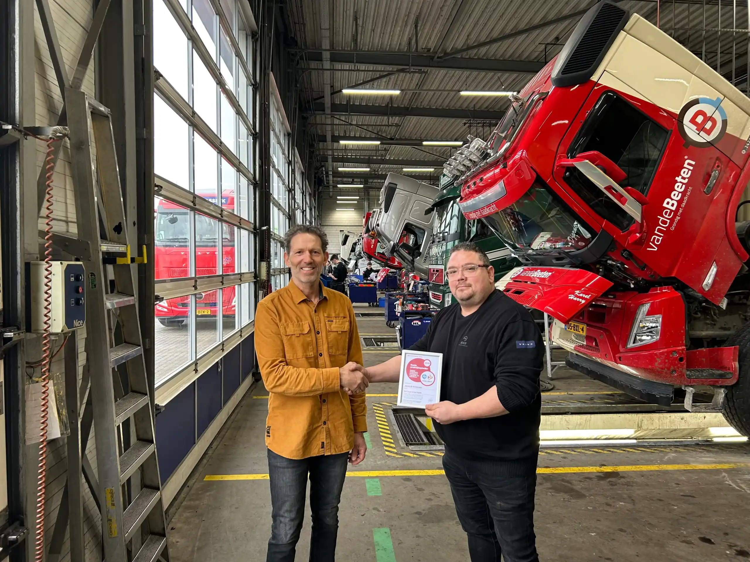 Onze leermeester Janco de Schouwer is officieel een van de beste praktijkopleiders van 2025!