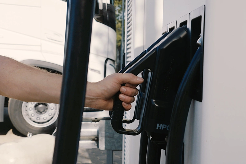 De verborgen voordelen van elektrisch rijden – ken jij ze al?