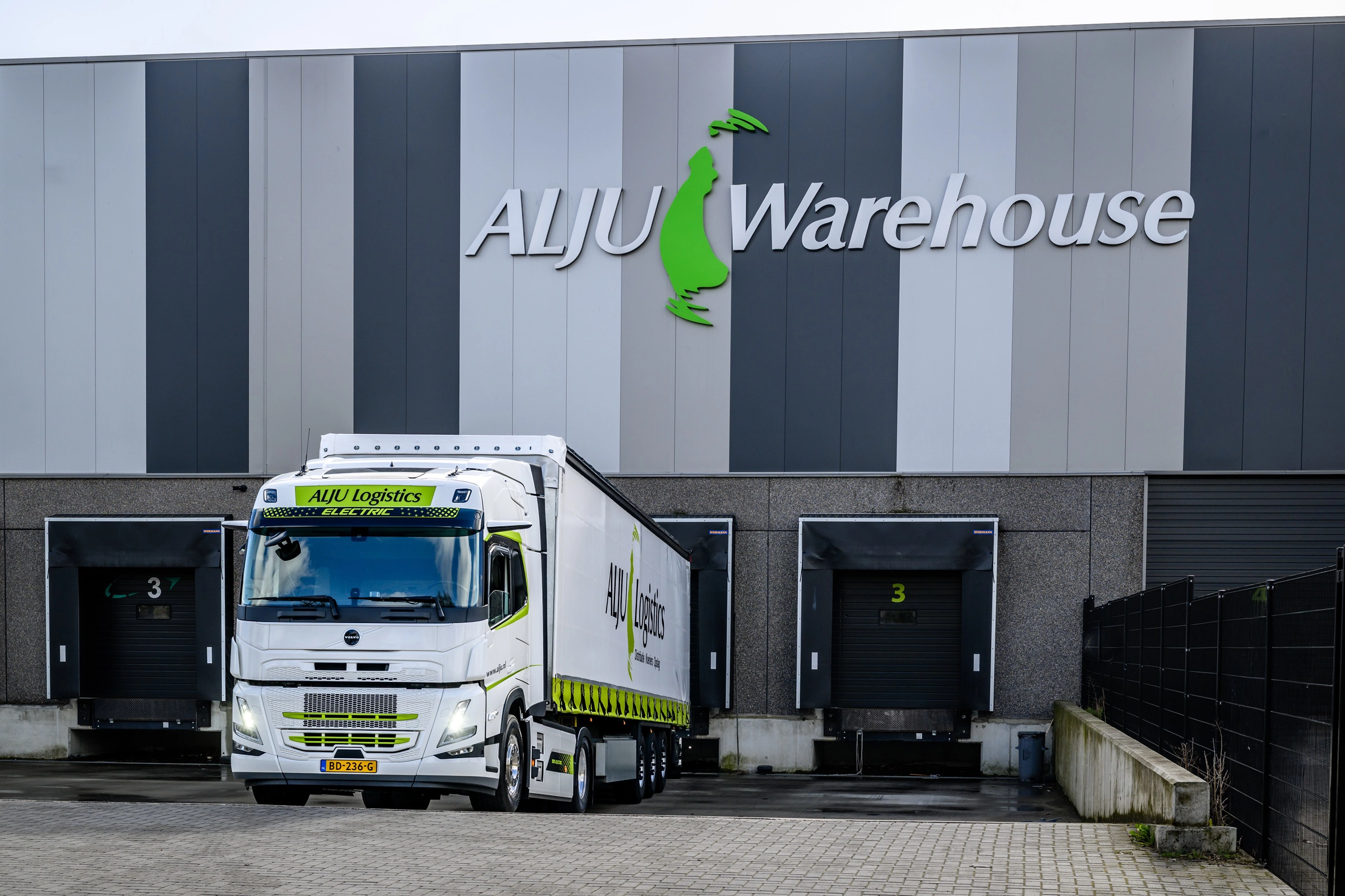 ALJU-Logistics_voor-warehouse-horizontaal.webp